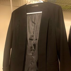 Atmosphere black blazer